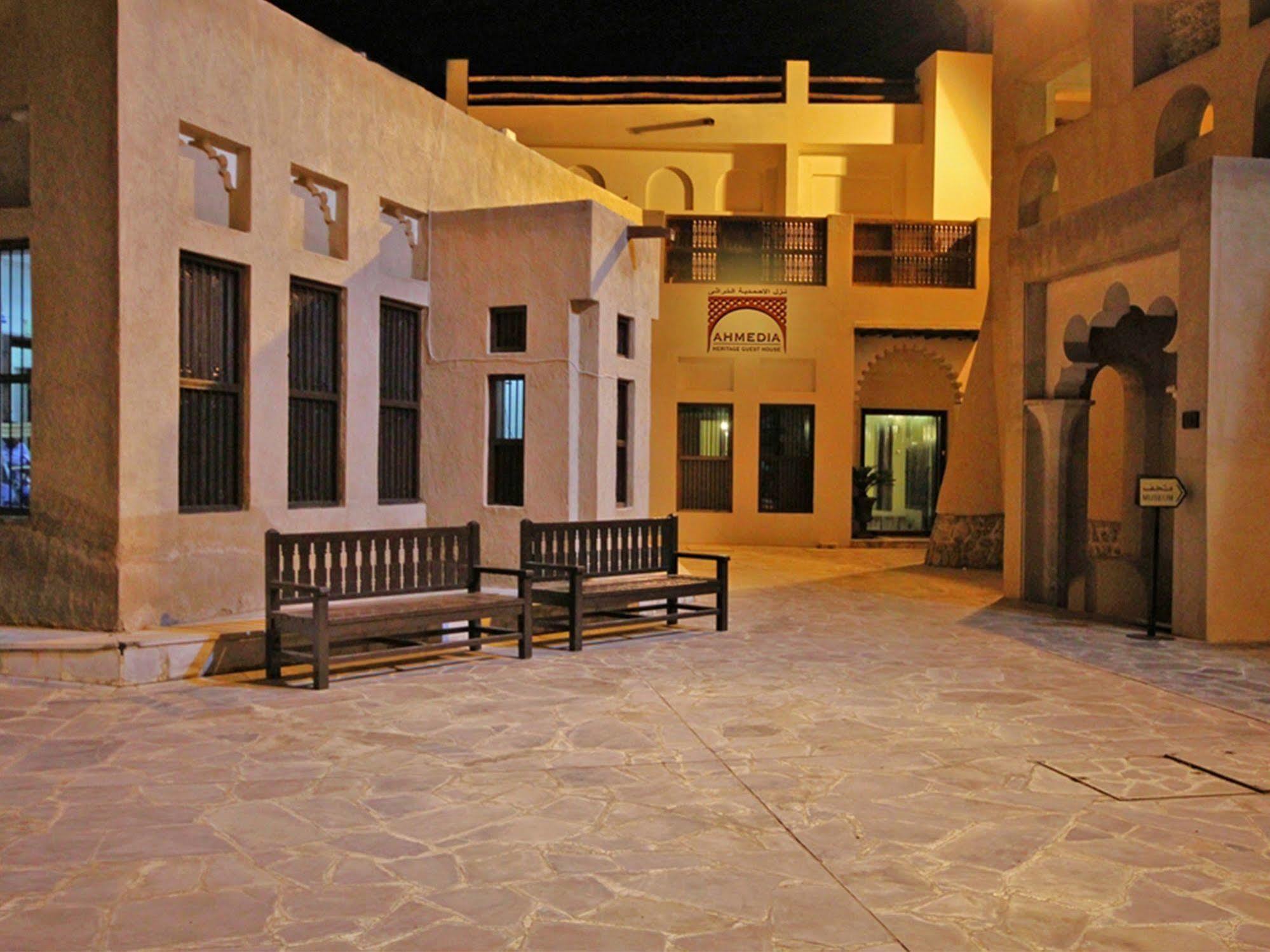 Ahmedia Heritage Guesthouse Dubai Exterior photo